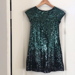 Green sequins holiday dress, new with tags